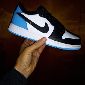 Air Jordan 1 Low Gs